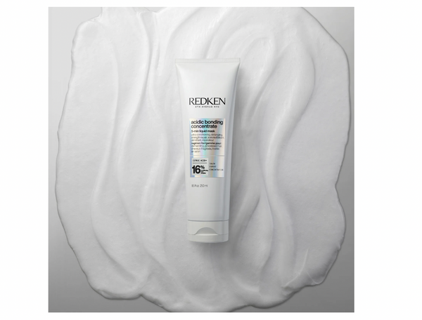 Redken Acidic Bonding Concentrate haj maszk regeneráló hatással (5-min Liquid Mask) 250ml